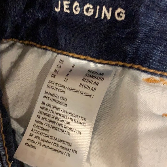 Jeans - Picture 3 of 5